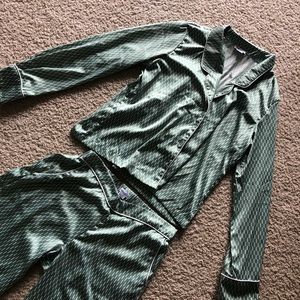 Super cute polyester pajamas